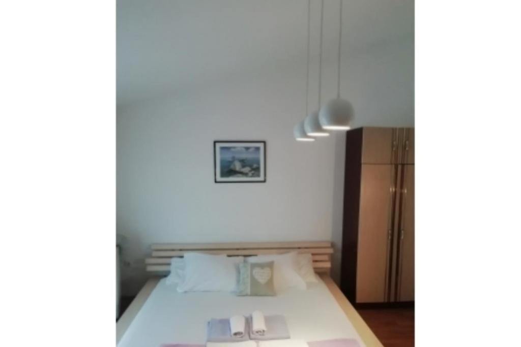 Apartments Triton Rogoznica  Luaran gambar